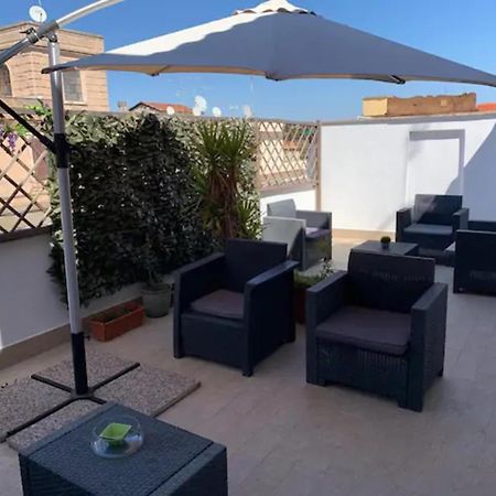 Rome Apartment With Terrace Autonomous Luaran gambar